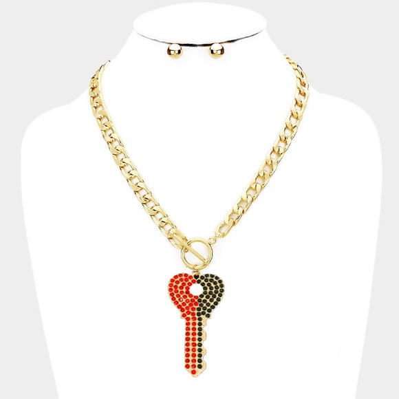 Rhinestone Heart Key Shaped Necklace 30$